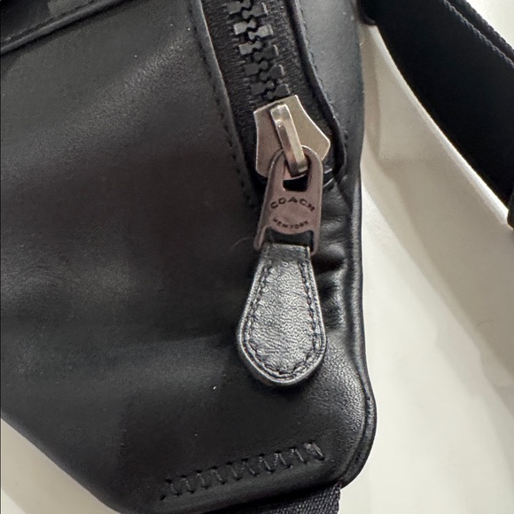 Coach - Black League Belt Bag - Picture 10 of 11